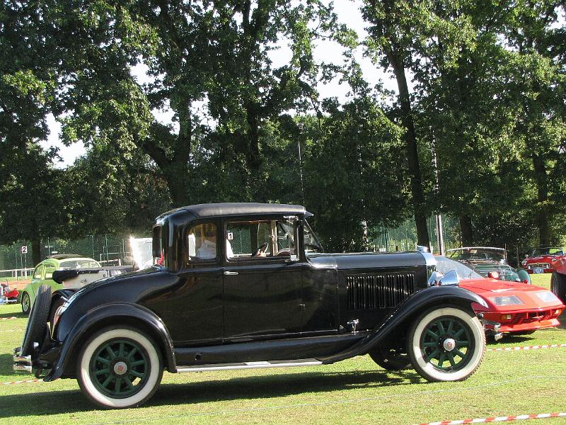 Het bestuur heeft dit uitstekend gezegd, SHOW EN SHINE, en dit alles onder een blakende zon op de locatie De Blookberg te Zutendaal (66).JPG